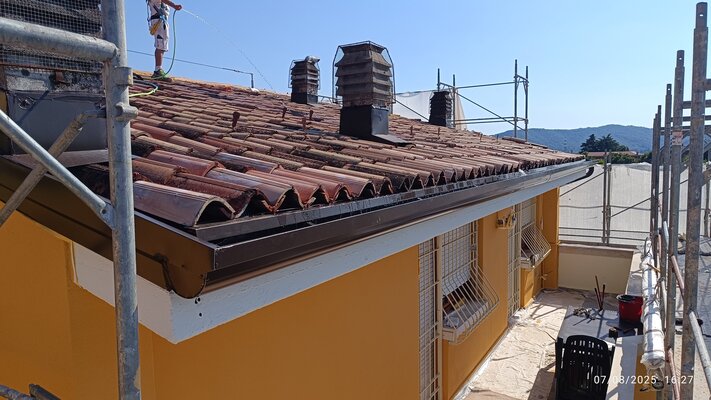 Progetto e direzione lavori di pitturazione prospetti di condoniminio — fotografia 6